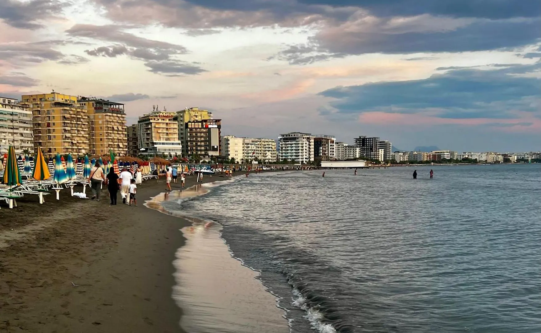 Shengjin Beach Getaway